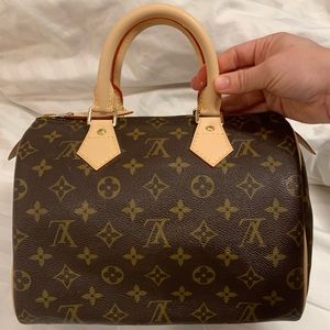 Louis Vuitton Speedy 25